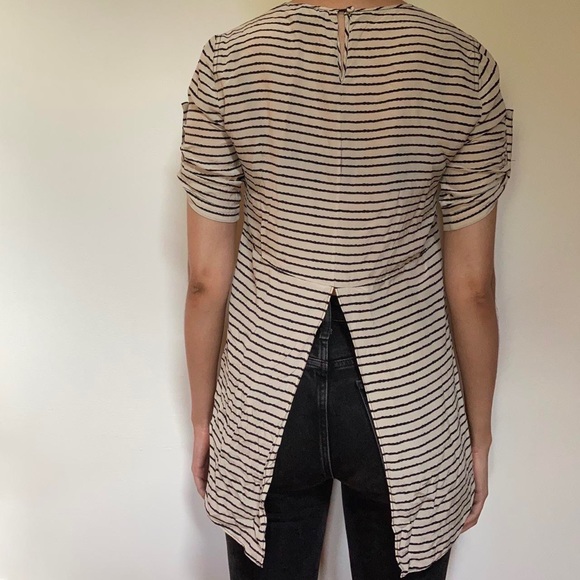 BCBG 100% silk blouse black and white stripes - Picture 2 of 4